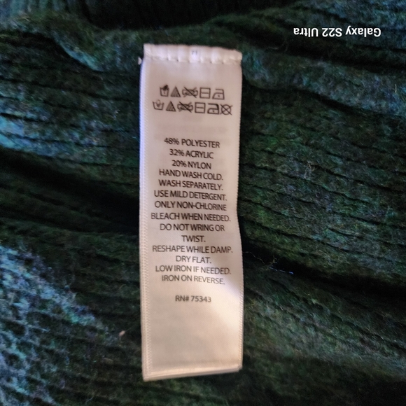 Sincerely Jules Thick Green Medium with Pockets Cardigan - Picture 5 of 5